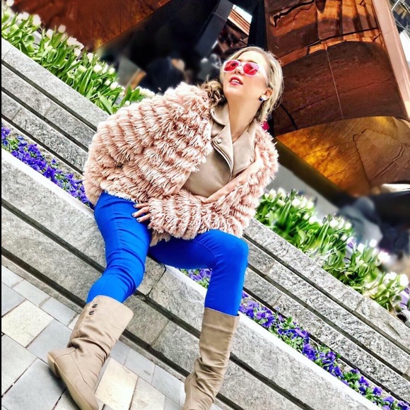 1 Left!! 🔥Faux Fur Shaggy Cardigan Fringe Jacket - Picture 8 of 8